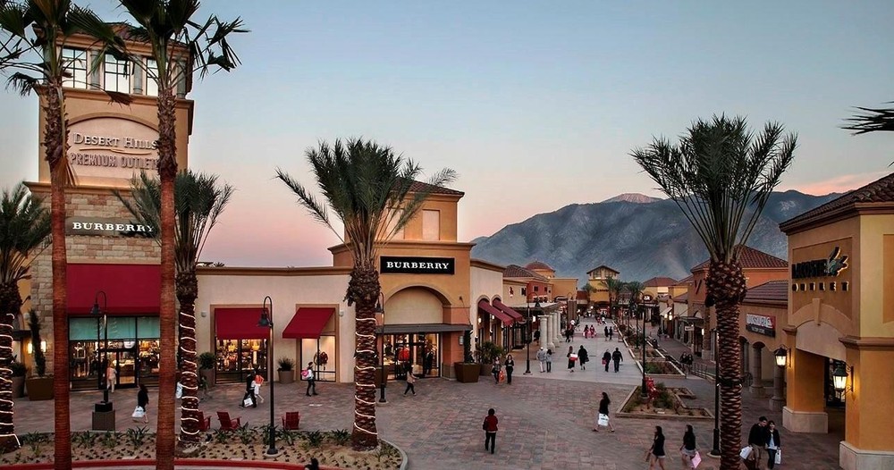 Desert Hills Premium Outlets Shopping Tour Anaheim Tour Company